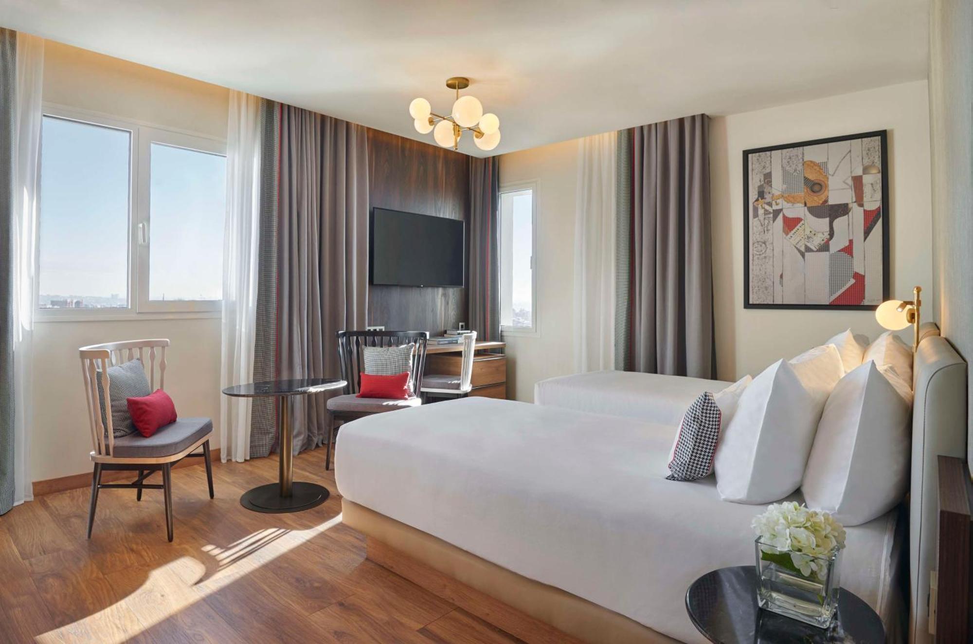 Hyatt Centric Gran Via Hotel Madri